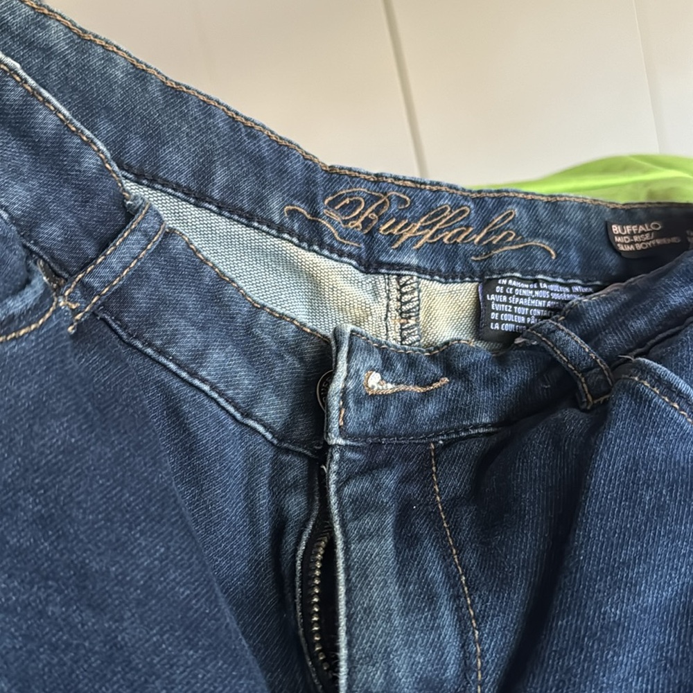 Jeans - Picture 3 of 3